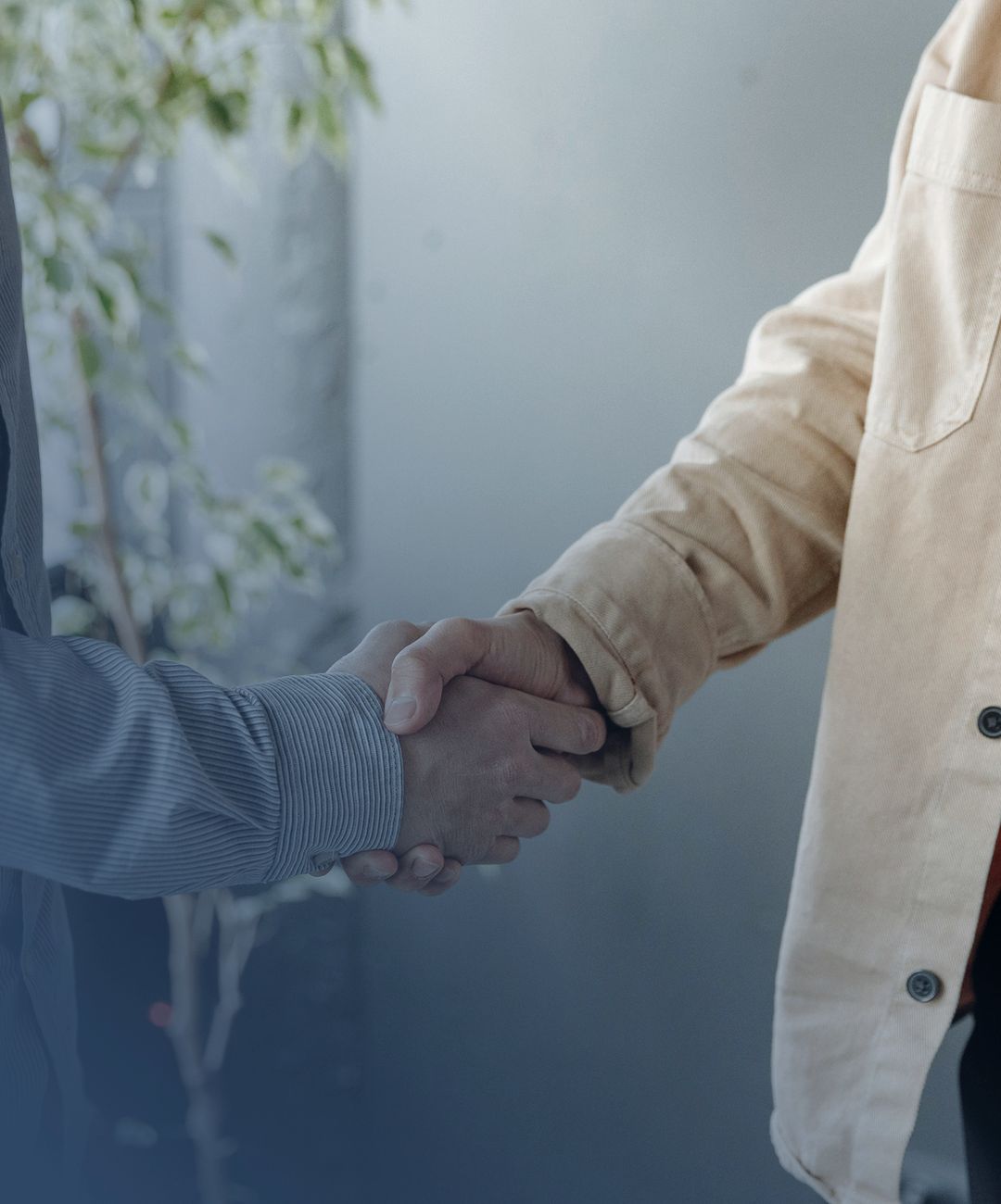 A Berthold Law Firm attorney meeting with a client in Charleston